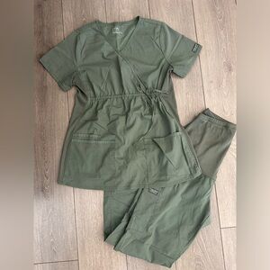 Cherokee Maternity Top and Bottom Scrubs